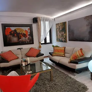Spanish Steps Bedroom Rome