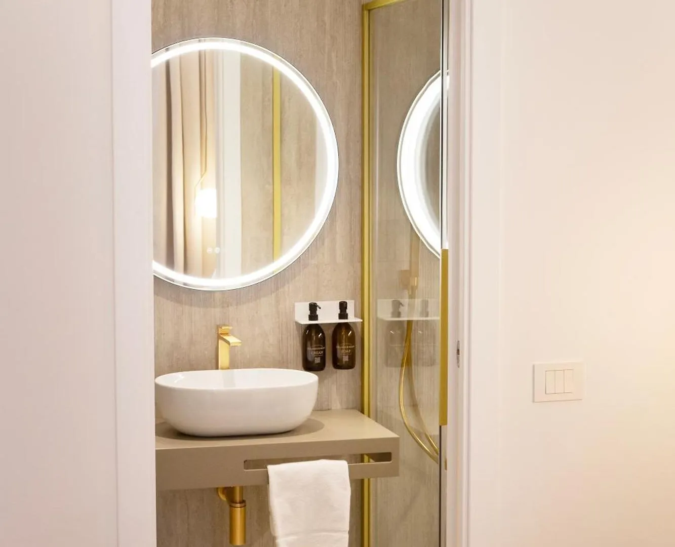 Guest house 56 Orange Street Luxury Accommodation Rome Italy