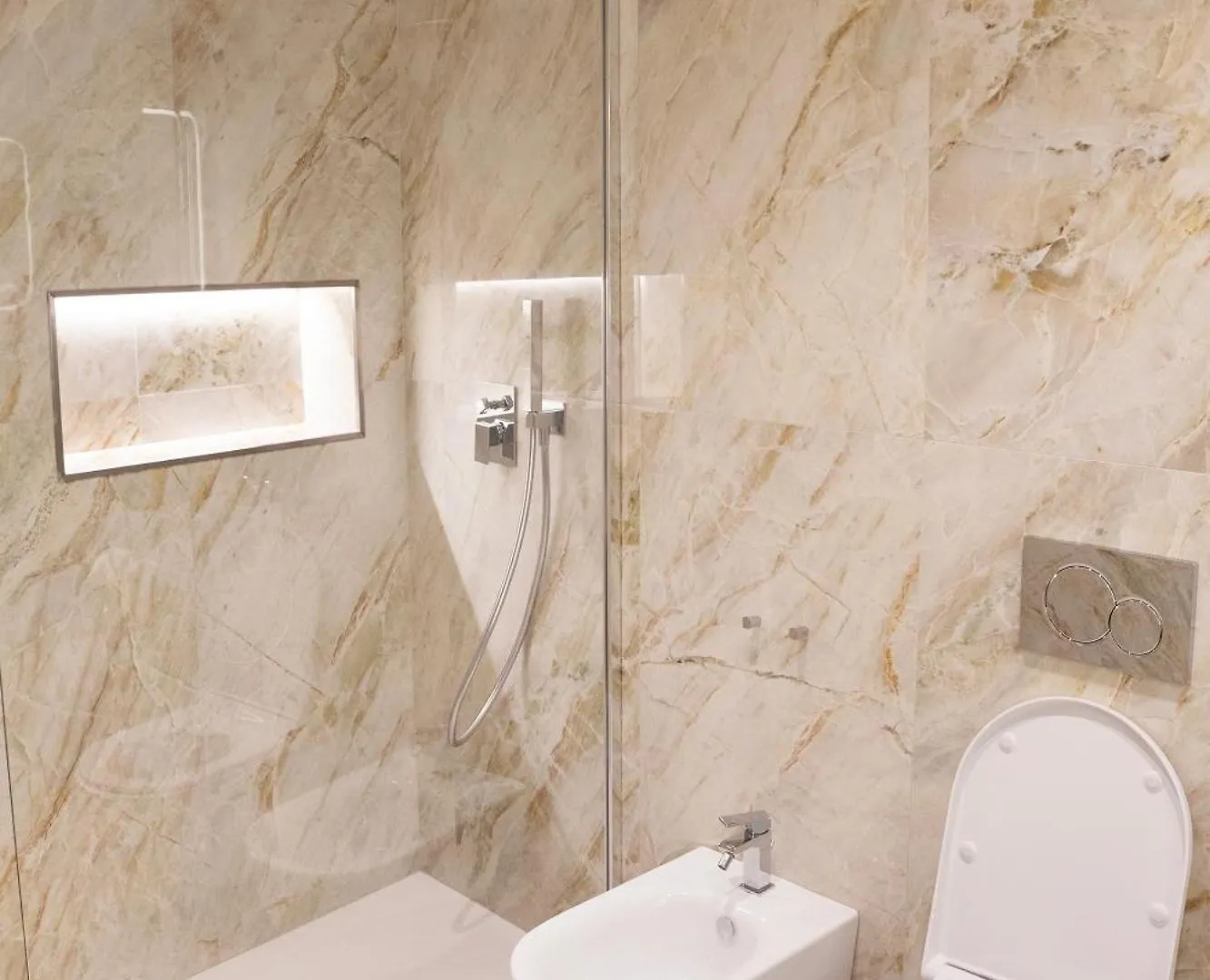 56 Orange Street Luxury Accommodation Rome 0*,
