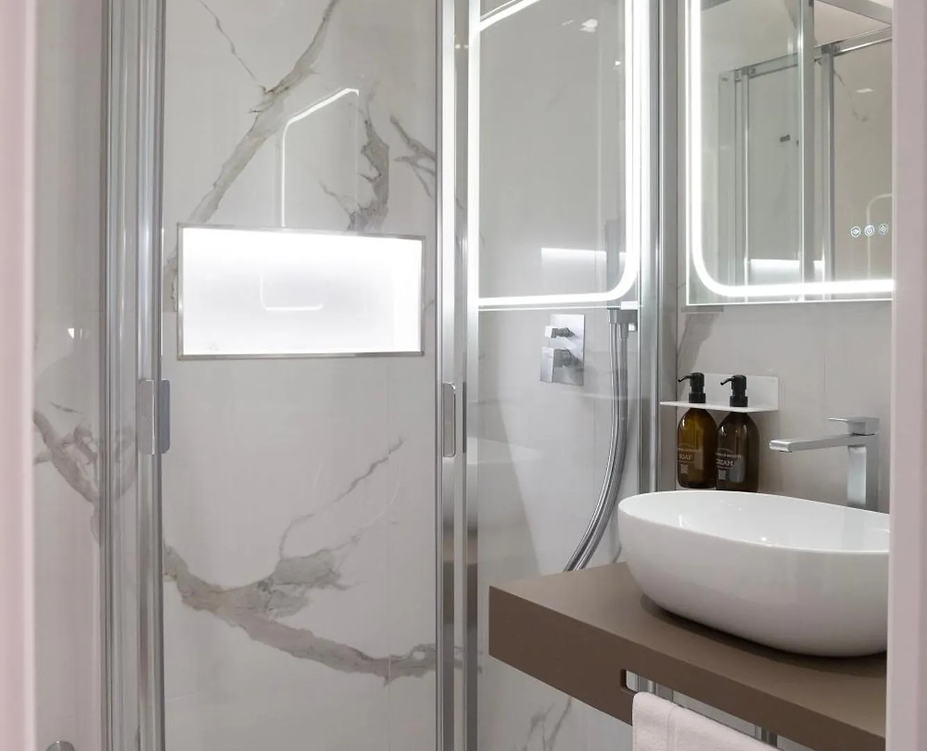 Guest house 56 Orange Street Luxury Accommodation Rome
