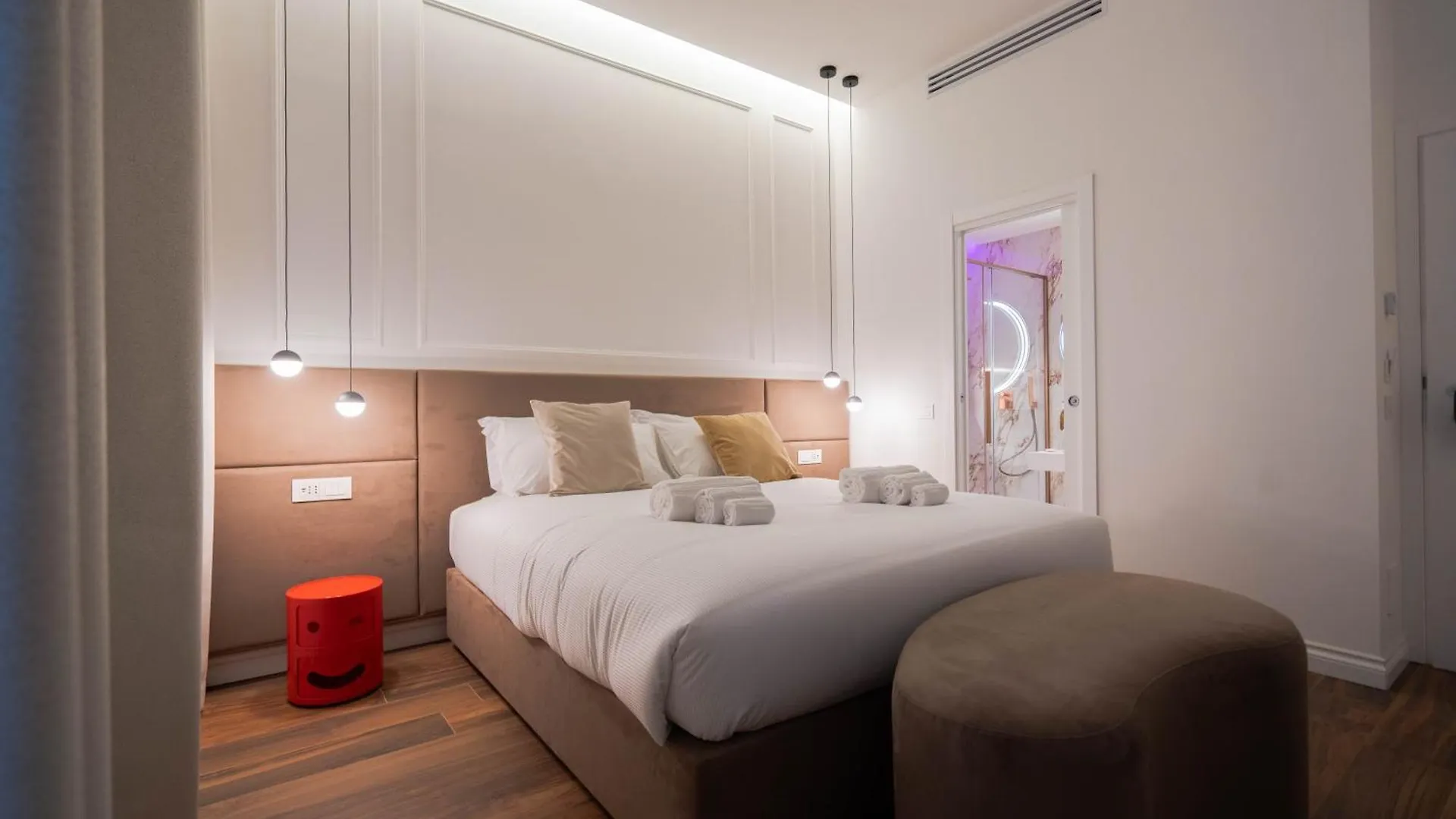 56 Orange Street Luxury Accommodation Rome 0*,