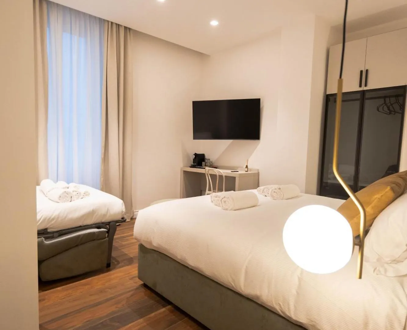 Guest house 56 Orange Street Luxury Accommodation Rome Italy